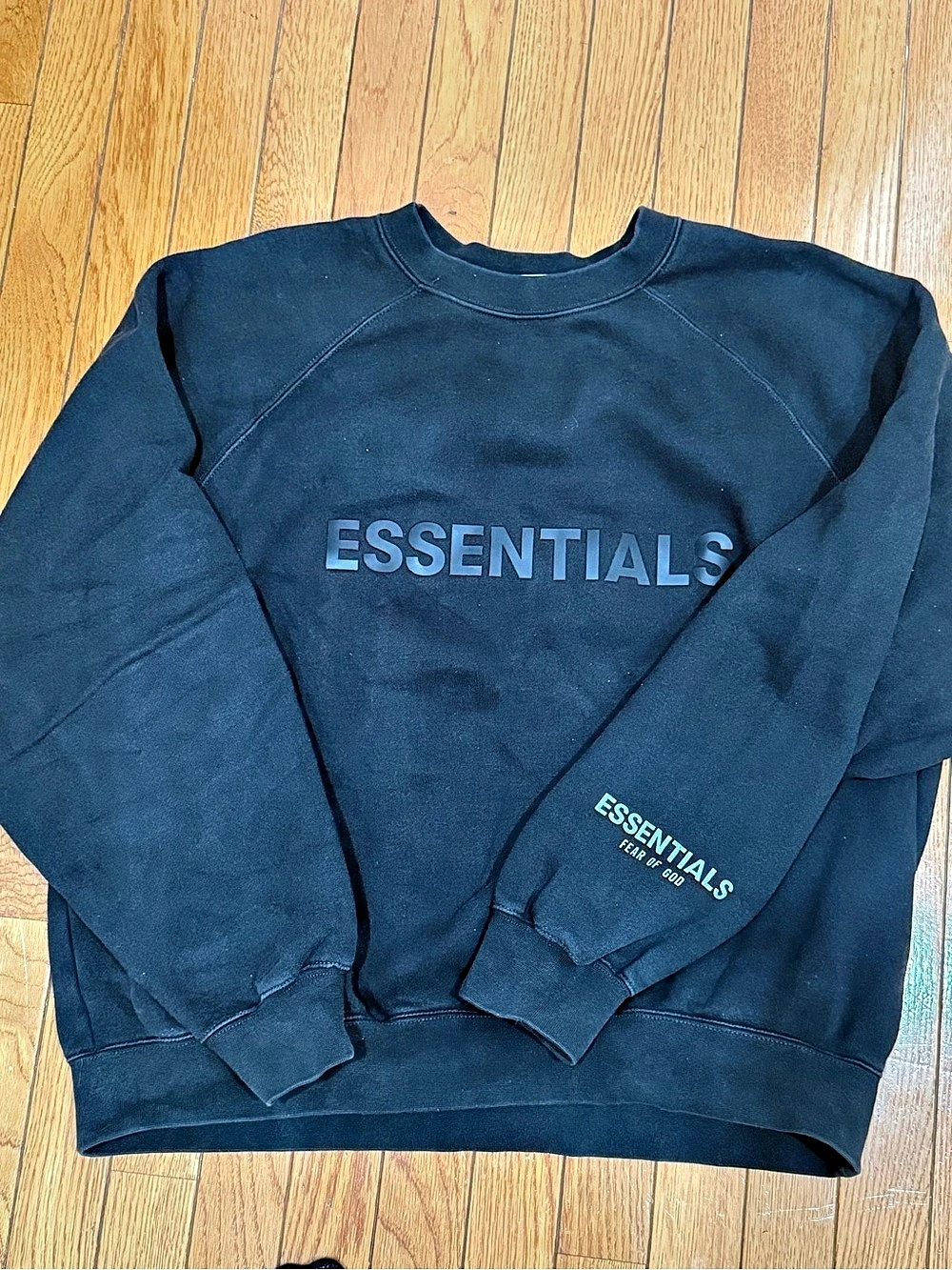 ESSENTIALS Crewneck Sweatshirt Crewneck Black Small